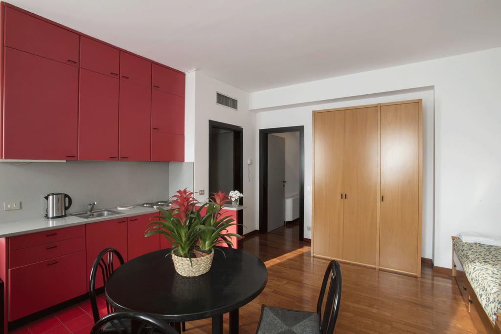 Residence Villa Odescalchi Milano Dış mekan fotoğraf